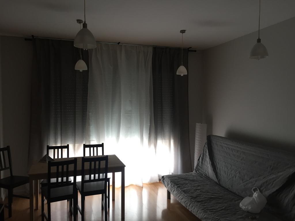 Hostal Restaurante Avenida De Madrid Terrassa Luaran gambar